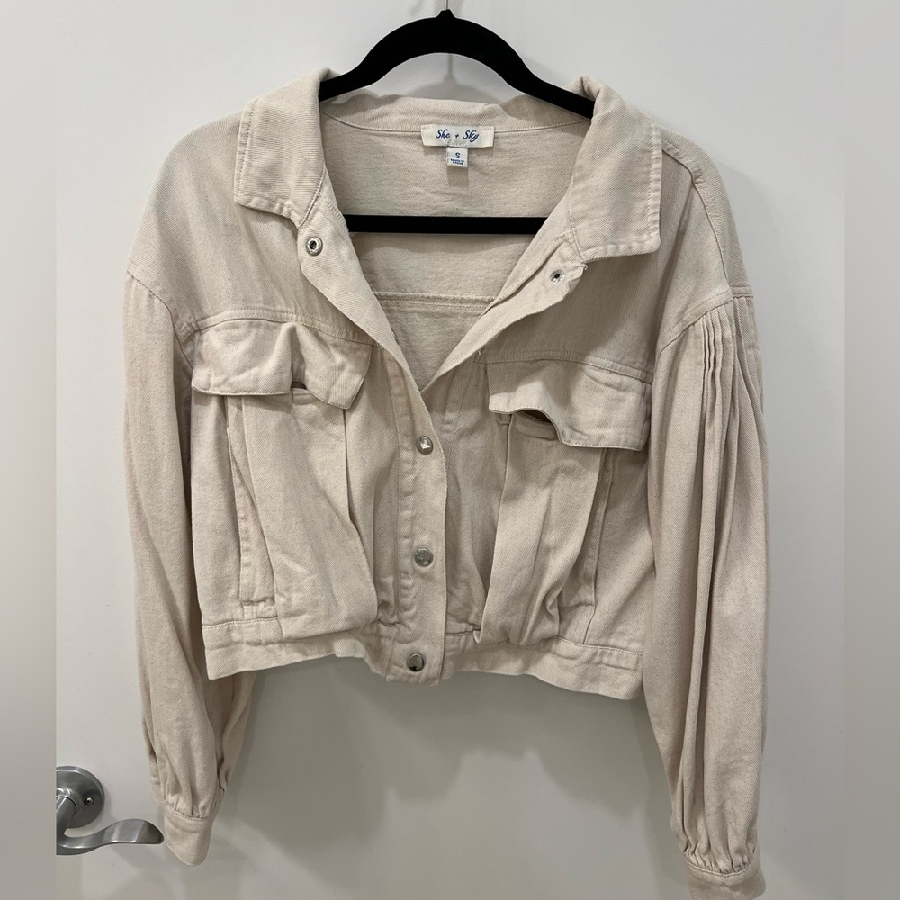 Cropped tan denim jacket